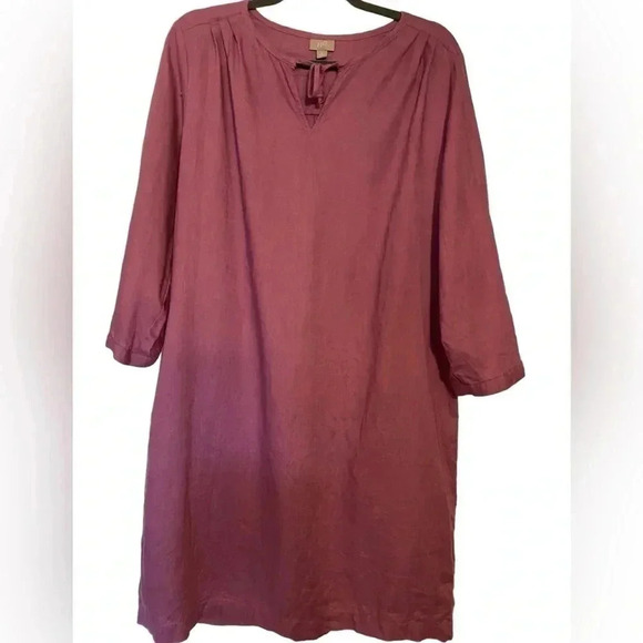 J. Jill Dresses & Skirts - J Jill purple dress knee length 100% linen pleated shoulder 🌸🌸
